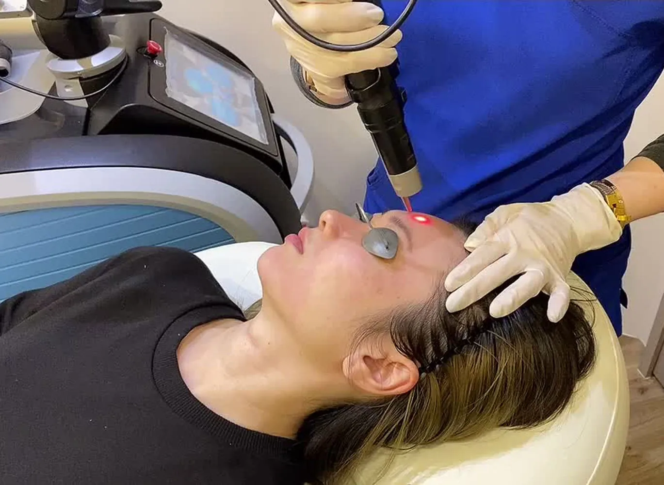 "We started using the Hally II for tattoo removal and pigmentation treatments, and it quickly became one of our best-selling services. Clients notice faster fading of tattoos with less discomfort and downtime. Totally worth it!"
